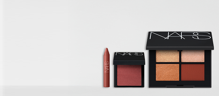 Deux mini mats et une palette pour les yeux