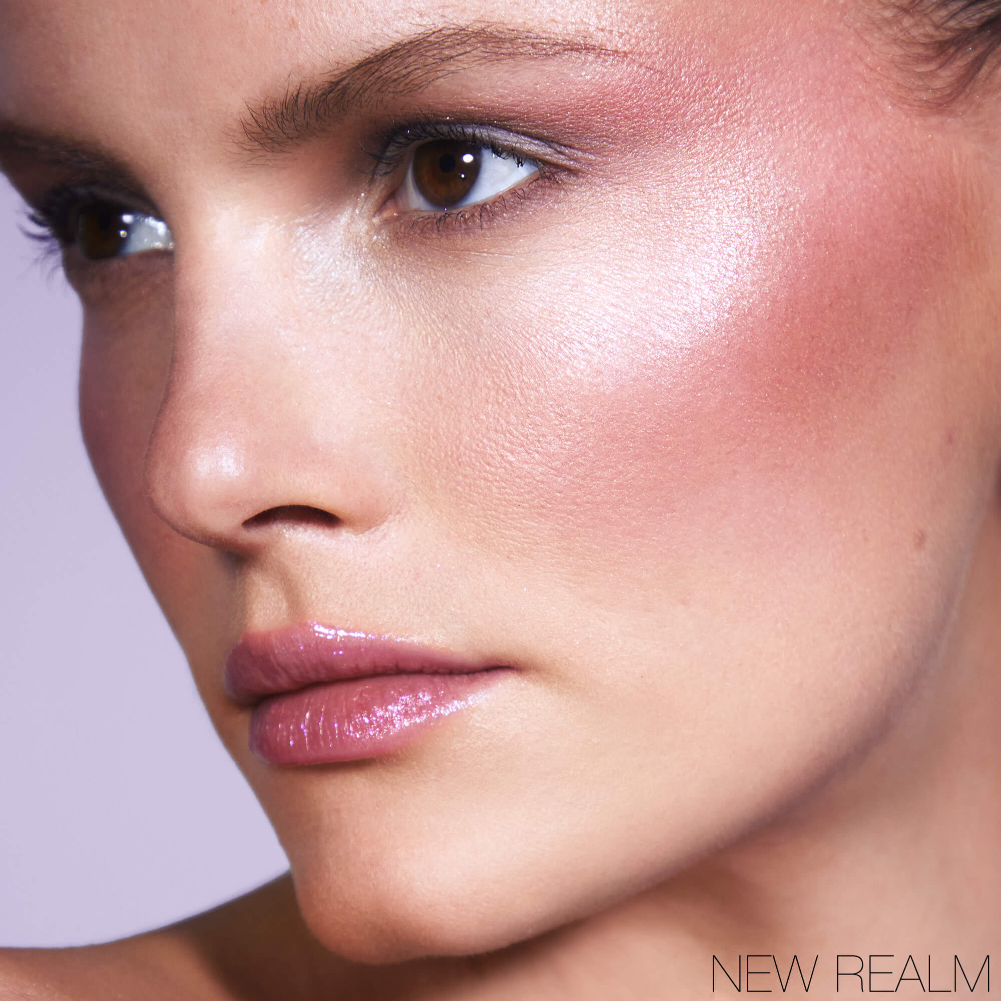 ETHEREAL AURA BLUSH PALETTE