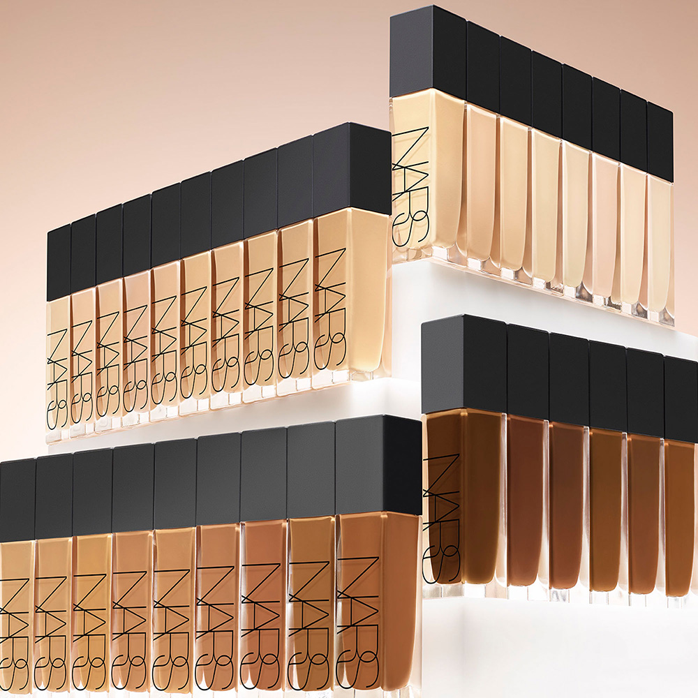 Natural Radiant langhoudende foundation Natural Radiant langhoudende foundation